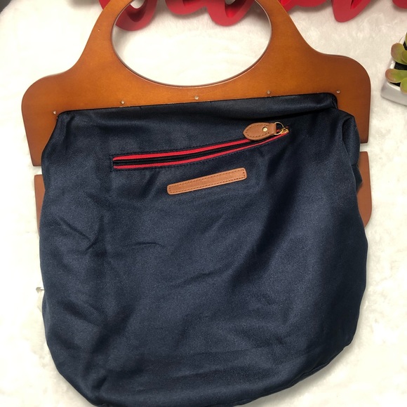 Tommy Hilfiger wooden handle purse - Picture 6 of 8